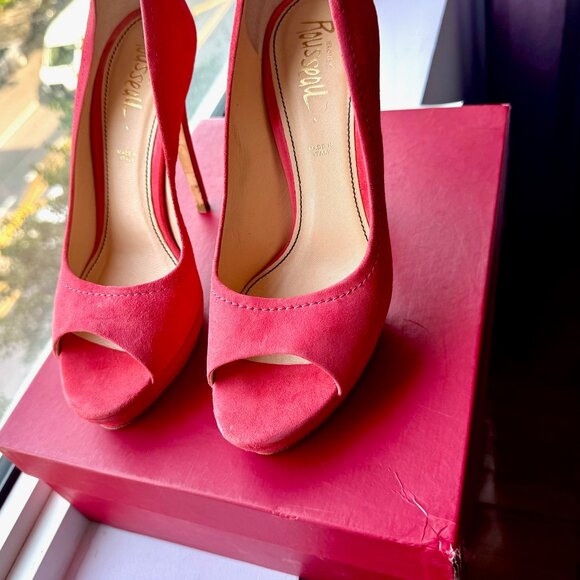 Jerome C. Rousseau high heel coral suede pumps 38.5 (US size 8.5-9) - Picture 10 of 10